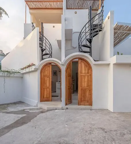 Casa Lumina Brand New 2 Bedroom In Babakan * Canggu
