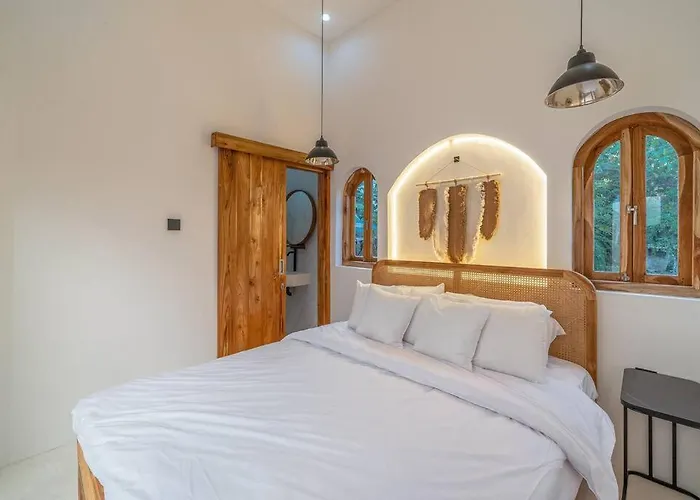 Casa Lumina Brand New 2 Bedroom In Babakan * Canggu